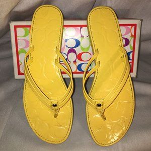 Coach|Preowned Patent Flip Flops